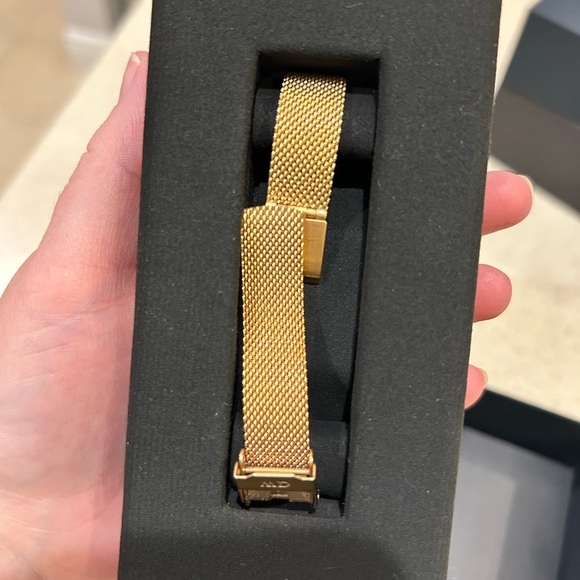 Daniel Wellington Petite Melrose Rose Gold Wristwatch - Picture 5 of 6